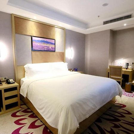 Lavande Hotel Foshan Yiwu Commodities City Exterior foto